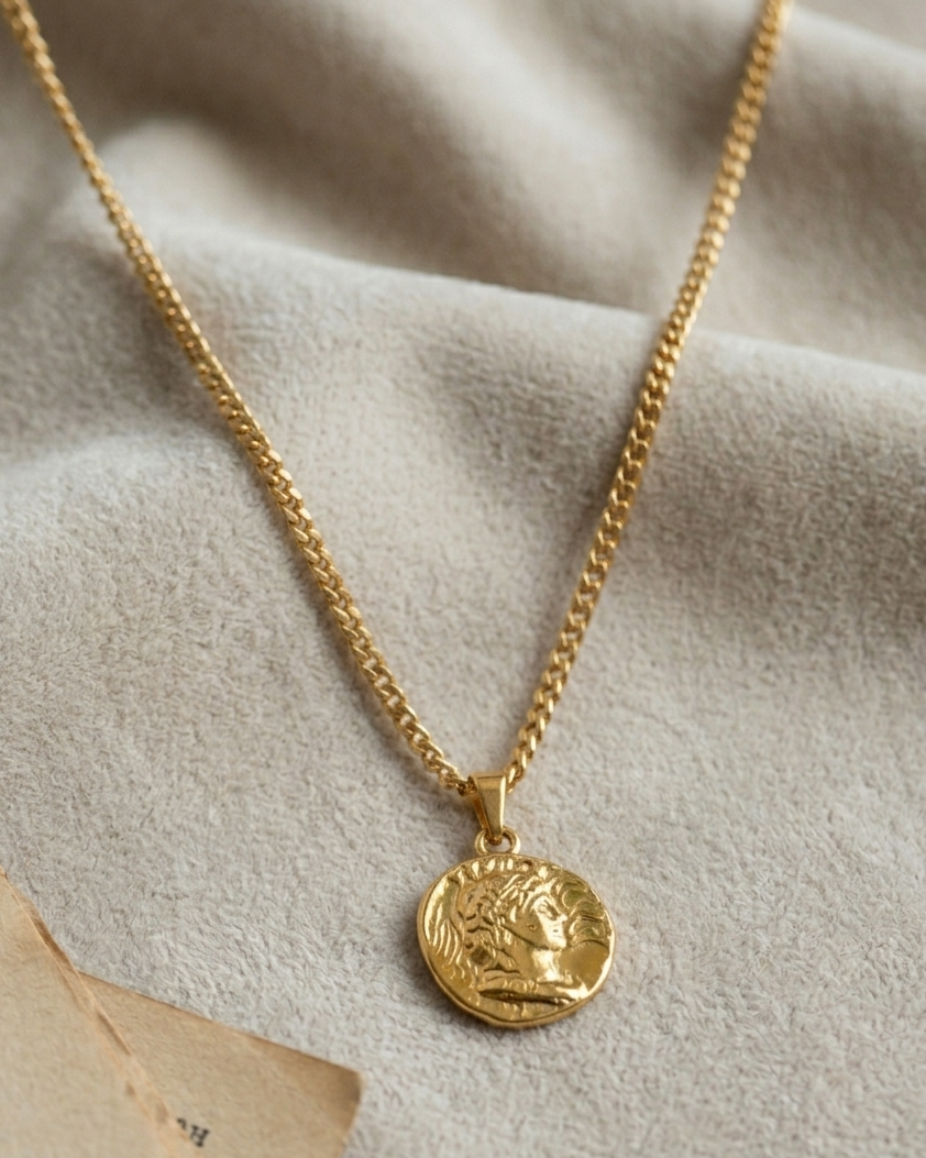 gold-coin-necklace