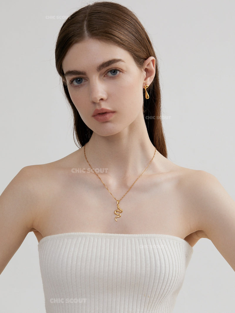 Asclepius Necklace-model