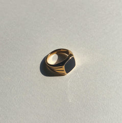 BL ring Black color design Gold Ring side image